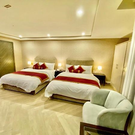 Shelton Hotel Mardan Екстер'єр фото