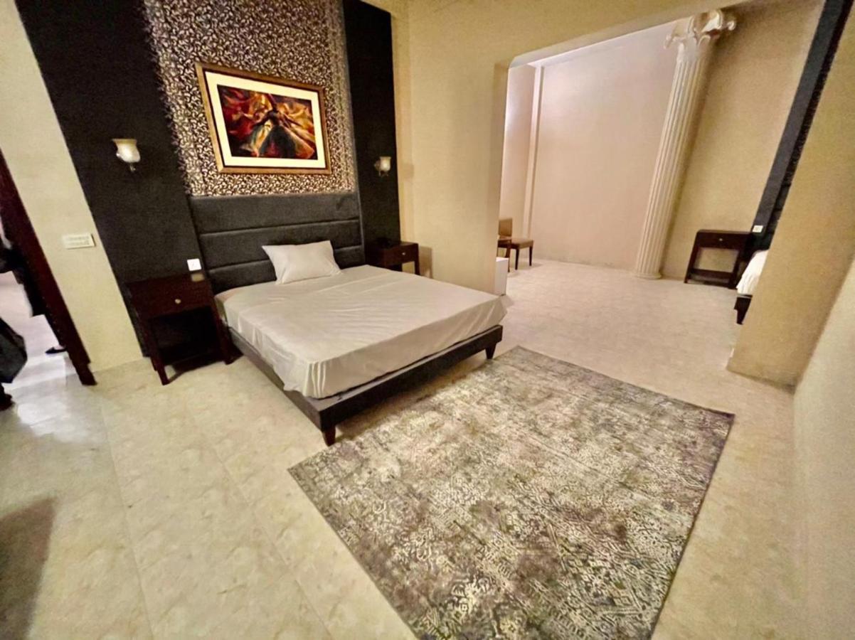 Shelton Hotel Mardan Екстер'єр фото